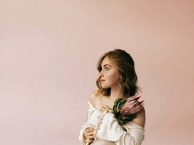 Maternity Retouching Portfolio